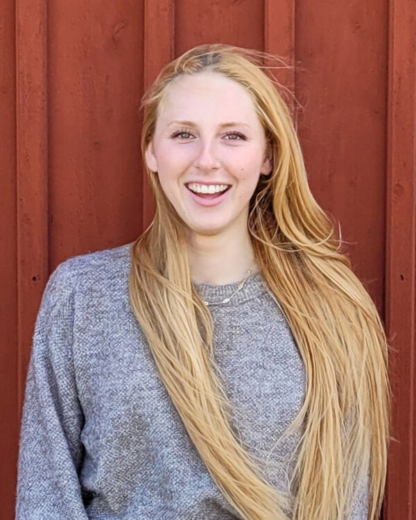 Här kommer Elin!